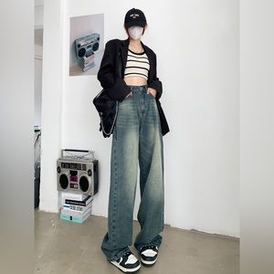 Unisex Baggy Distressed Lucky Brand Jeans size 40